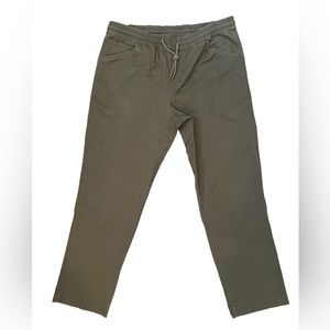 L.L.Bean BeanFlex Straight Leg Khaki Pants Mens 36 x 30 Pull On Drawstring